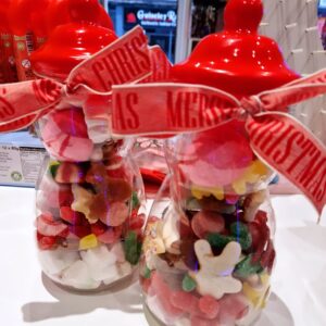 snow-adorable-snowman-sweet-jars